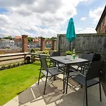 Harbour Walk Ferienhaus *