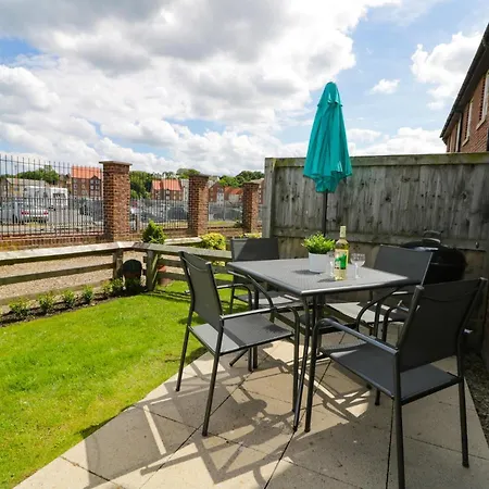 Harbour Walk Ferienhaus *